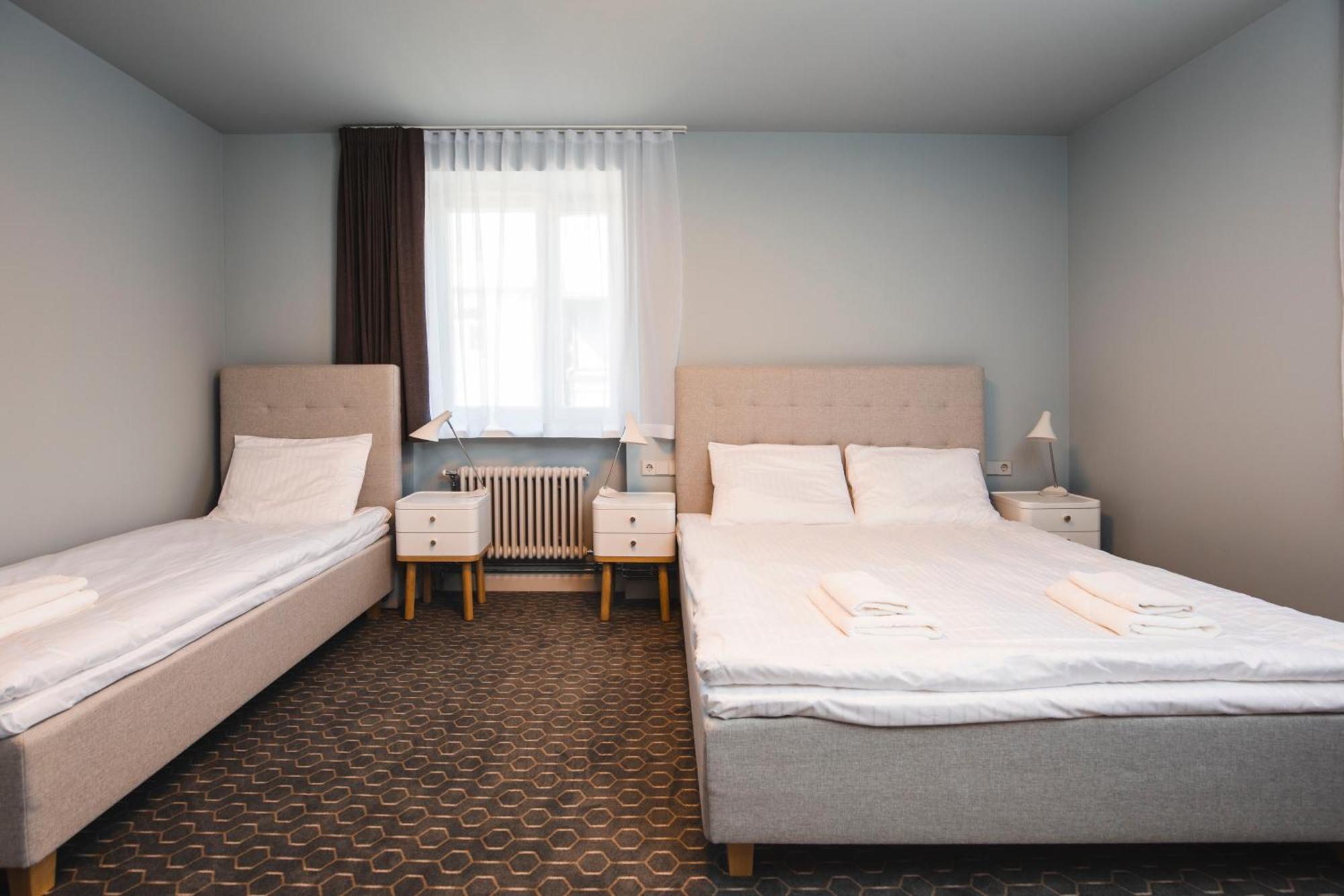 Roze Park Rooms Liepaja Exterior photo